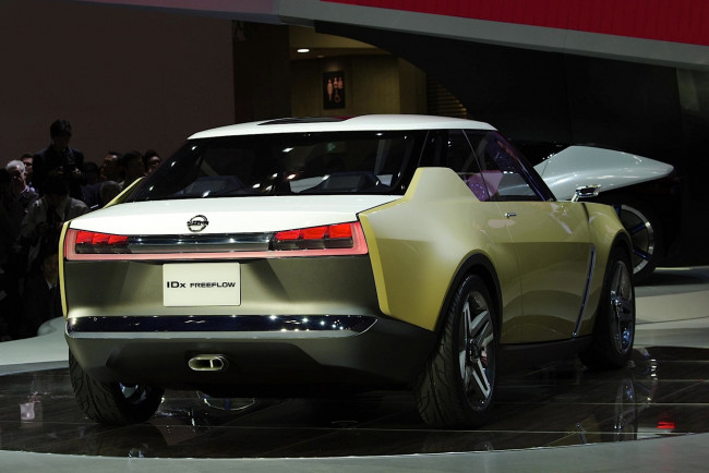 Обои картинки фото 2013 nissan idx freeflow concept, автомобили, выставки и уличные фото, выставка, автомобиль, 2013, nissan, idx, freeflow, concept, жёлтый