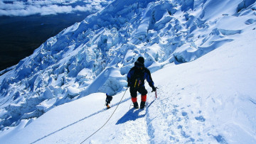 Картинка спорт экстрим альпинисты покорение вершина горы снег