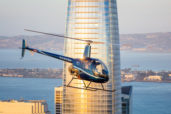 Картинка авиация вертолёты небоскрёб вертолёт здание