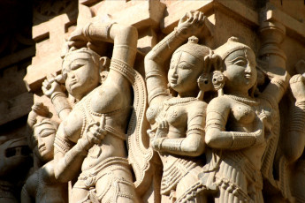 Картинка разное рельефы статуи музейные экспонаты индия танцовщицы древний