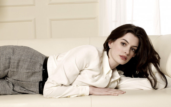 Обои картинки фото Anne Hathaway, девушки, актриса