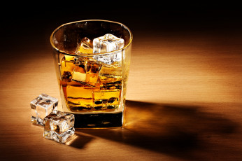 Картинка еда напитки кубики бокал лед алкоголь напиток виски