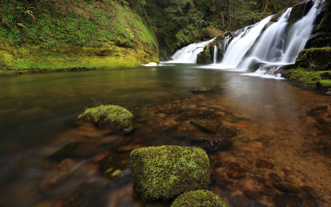 Обои картинки фото природа, водопады, река, дно, камни