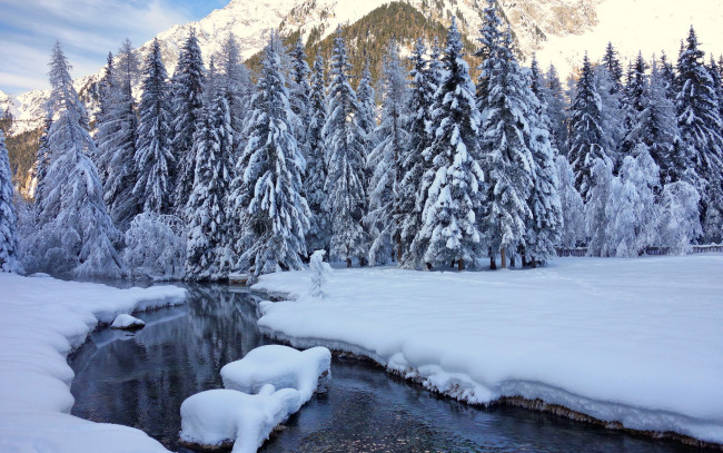 Обои картинки фото природа, зима, ручей, снег, вершина