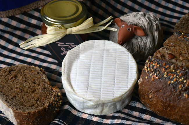 Обои картинки фото rond du val, еда, сырные изделия, сыр