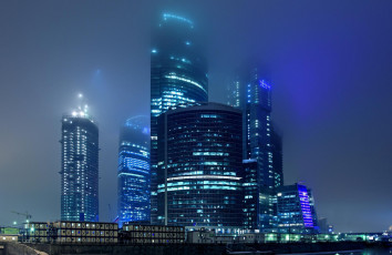Картинка москва сити города россия постройка город ночь туман огни деловой центр комплекс небоскребы москва-сити