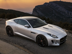 Картинка автомобили jaguar coupе f-type r светлый 2014