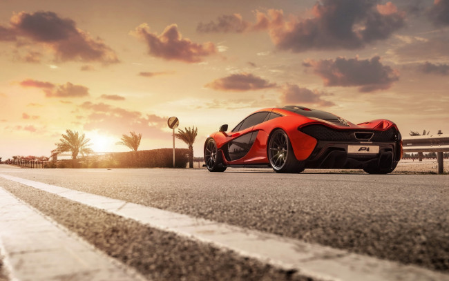 Обои картинки фото автомобили, mclaren, p1, дорога