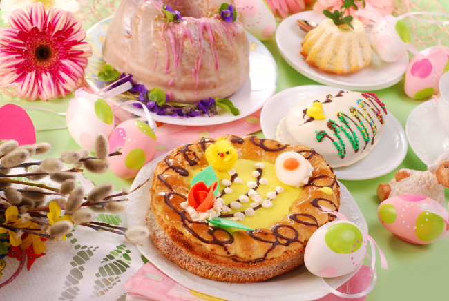 Обои картинки фото праздничные, пасха, яйца, выпечка, цветы, праздник