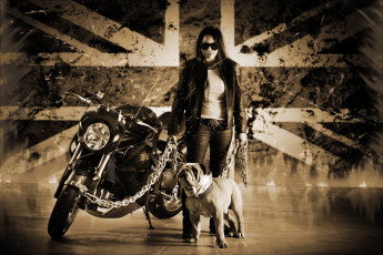 Картинка triumph speed triple мотоциклы мото девушкой motorcycles великобритания