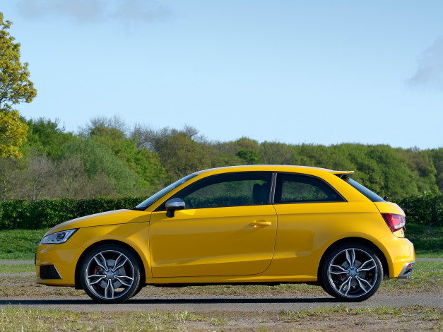 Обои картинки фото автомобили, audi, uk-spec, s1, желтый, 2014
