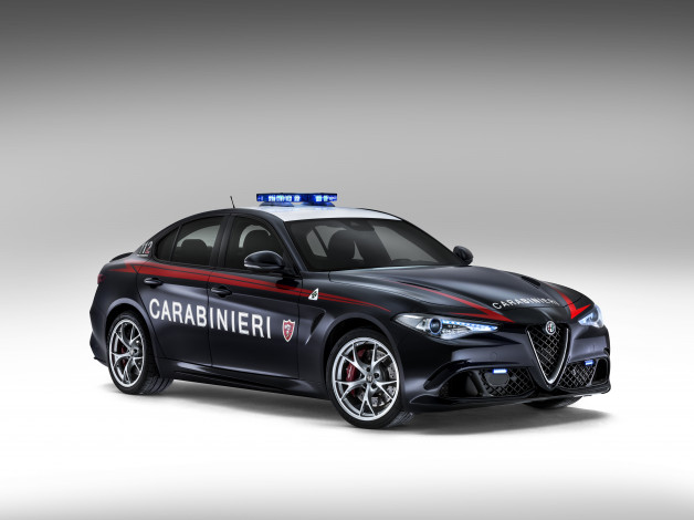 Обои картинки фото автомобили, полиция, giulia, quadrifoglio, 952, carabinieri, 2016г, alfa, romeo