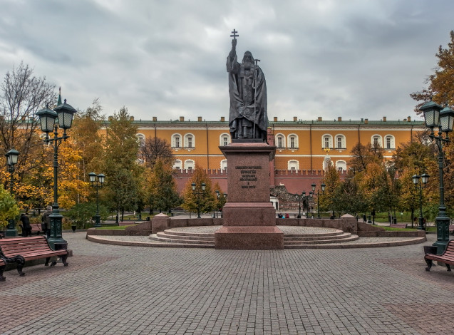 Обои картинки фото города, москва , россия, город, памятник, скульптура