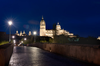 Картинка испания саламанка города огни ночного мост река дома ночь