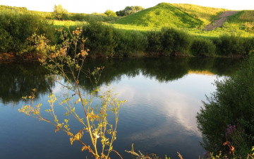 Картинка природа реки озера озеро холмы трава