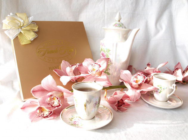 Обои картинки фото еда, напитки, Чай, чай, конфеты, орхидеи, цветы