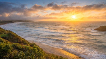 Картинка природа побережье облака солнце океан берег