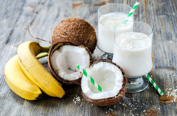 Картинка еда разное молоко кокос банан
