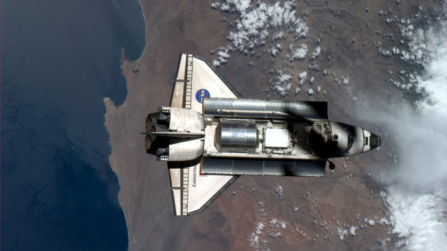Обои картинки фото космос, космические, корабли, станции, челнок, земля