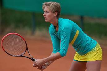 Картинка kix+daniela спорт теннис корт девушка ракетка