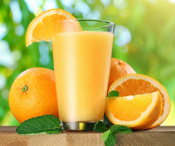 Обои картинки фото еда, напитки,  сок, стакан, апельсины, апельсиновый, сок