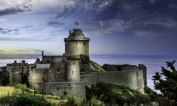 Картинка fort-la-latte города -+дворцы +замки +крепости фортпост