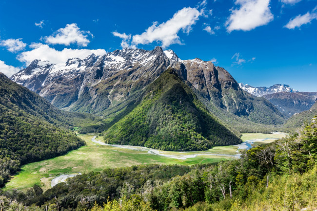 Обои картинки фото новая зеландия, природа, горы, облака, снег, водоем, деревья