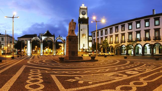 Обои картинки фото ponta, delgada, portugal, города, памятники, скульптуры, арт, объекты, azores