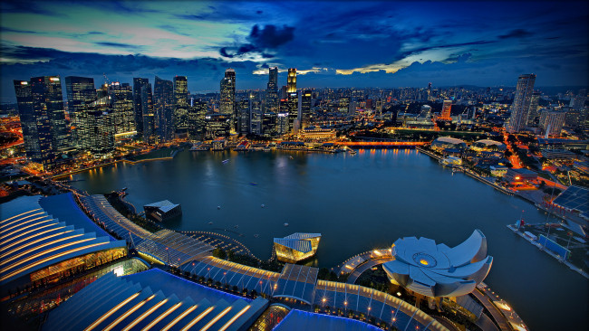 Обои картинки фото сингапур, города, ночь, дома, огни, река