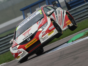 Картинка спорт автоспорт btcc tourer трек civic honda скорость 2014г