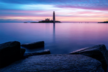 Картинка природа маяки море небо утро маяк камни гладь