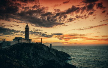 Картинка природа маяки рассвет скала море утро маяк