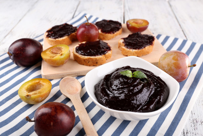 Обои картинки фото еда, мёд,  варенье,  повидло,  джем, слива, джем, plum, jam