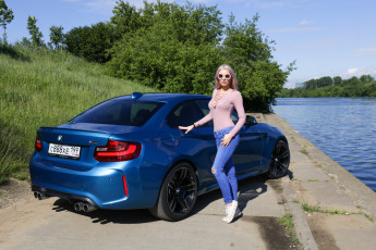 Картинка bmw+girl автомобили -авто+с+девушками girl bmw