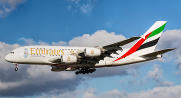 обоя airbus a380-800, авиация, пассажирские самолёты, авиалайнер