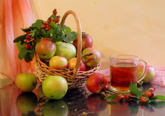 Картинка авт nezabudka fn еда натюрморт чай стакан яблоки корзинка шиповник