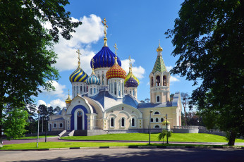 Картинка города православные церкви монастыри купола россия