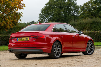 Картинка автомобили audi uk-spec s line красный 2015г b9 a4 tdi quattro