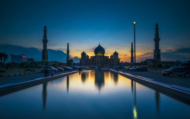 Обои картинки фото города, - мечети,  медресе, пеканбару, масджид, ар-рахман, мечеть, вечер, закат, landmark, индонезия