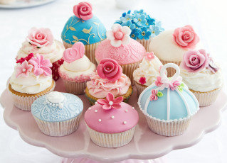 Картинка еда пирожные кексы печенье формы крем десерт цветы сердечко