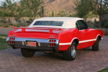 Картинка автомобили oldsmobile 442