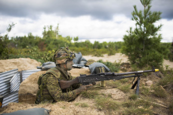 Картинка оружие армия спецназ солдат canadian army