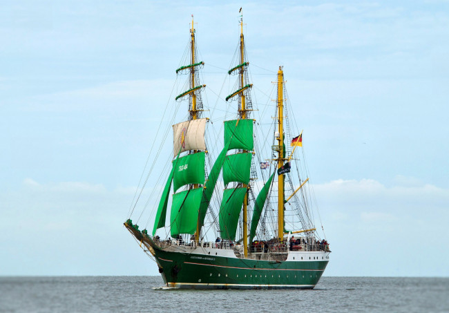 Обои картинки фото alexander von hubold 2, корабли, парусники, море, мачты
