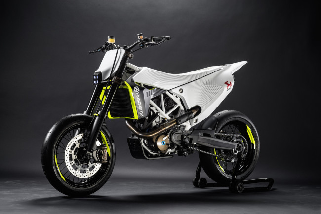 Обои картинки фото мотоциклы, husqvarna