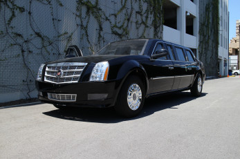 обоя cadillac one barack obama`s new presidential limousine 2009, автомобили, выставки и уличные фото, 2009, limousine, presidential, new, obama, cadillac, barack, one