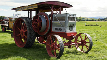 Картинка 1911+titan+d+tractor техника тракторы колесный трактор