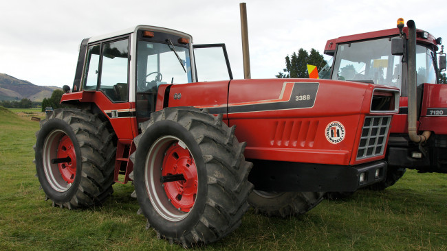 Обои картинки фото 1980 international 3388 tractor, техника, тракторы, колесный, трактор