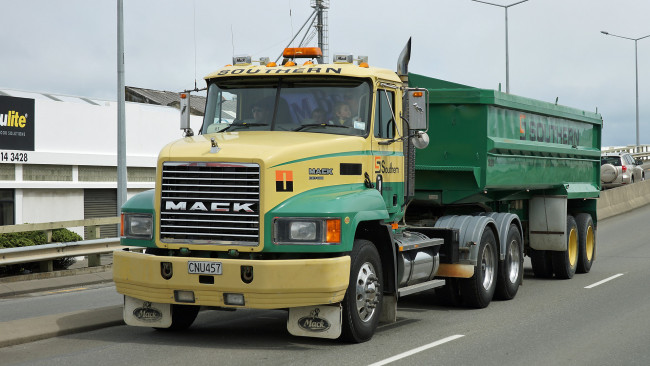 Обои картинки фото 2005 mack cx688 truck, автомобили, mack, тяжелые, грузовики, сша, trucks, inc