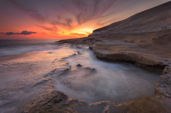 Картинка природа восходы закаты заря горизонт скалы пляж океан