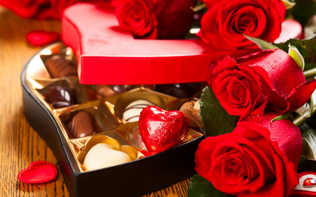 Обои картинки фото праздничные, день святого валентина,  сердечки,  любовь, valentine's, day, romantic, heart, love, rose, шоколад, конфеты, розы